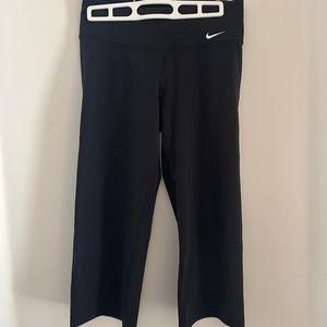 Nike Dri-Fit Cropped Leggings - 7/10 Condition